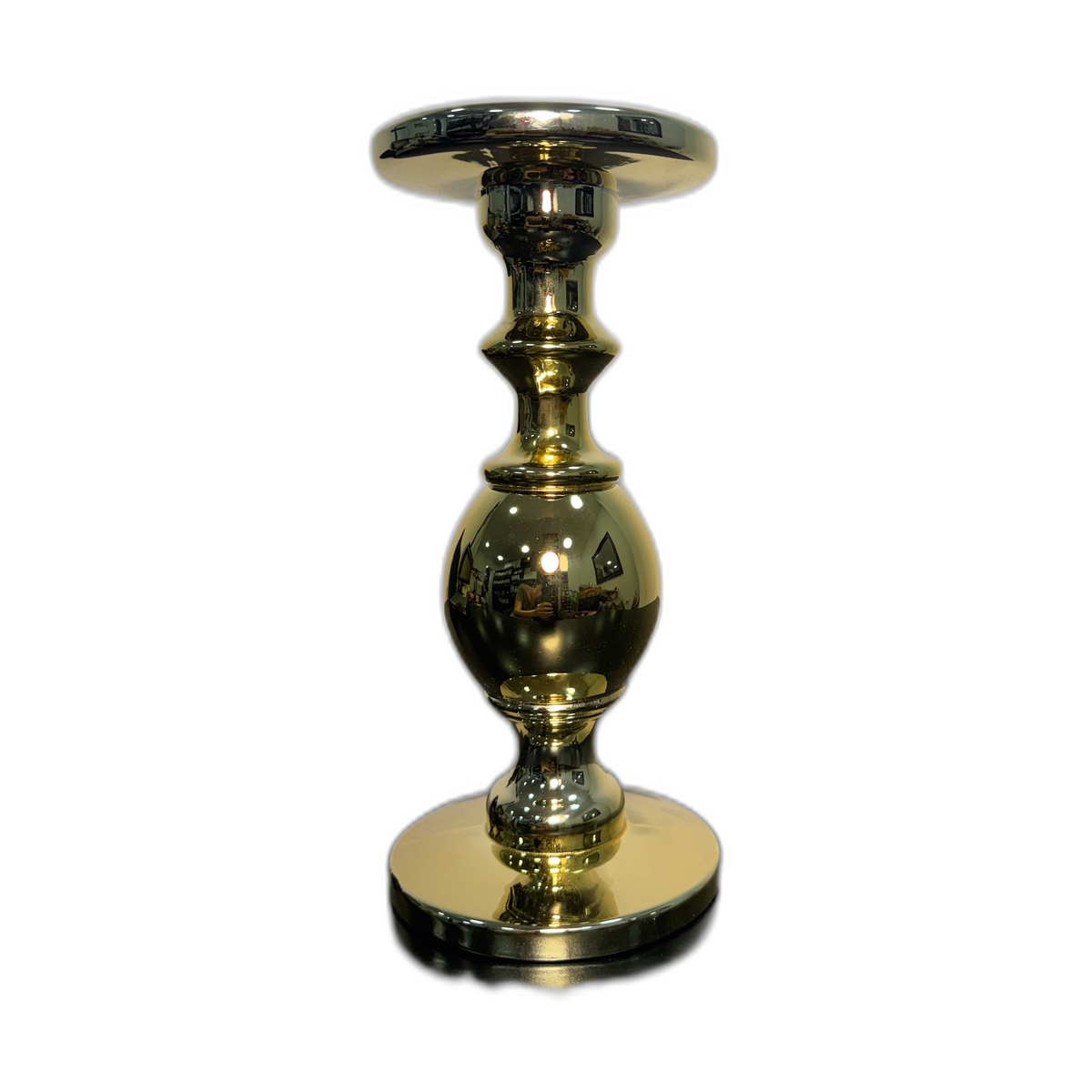 Candelabro dorado ornamentado